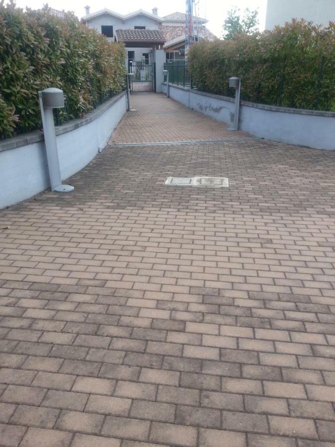 Peschiera Appartamenti Vacanze Peschiera del Garda Exteriér fotografie